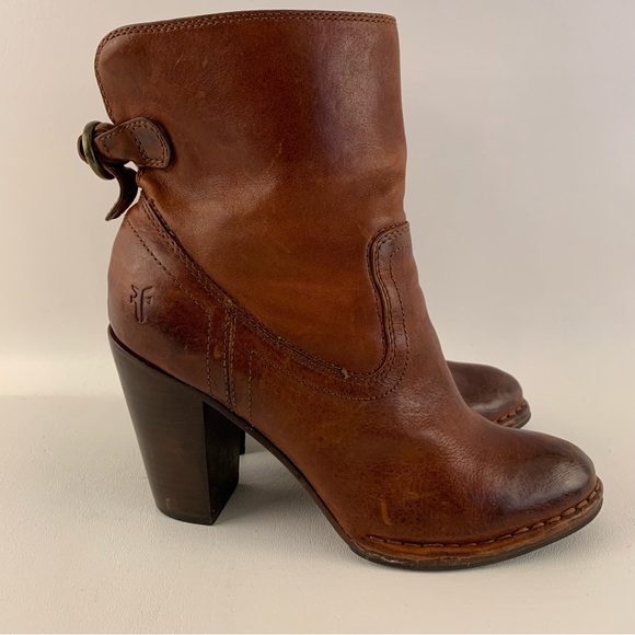 Frye Lara Short Slouch Leather Booties - Picture 4 of 8